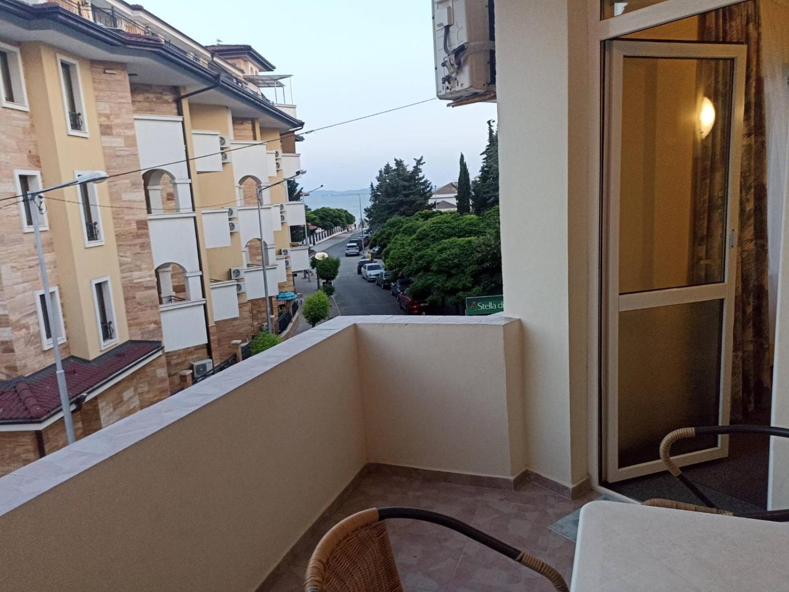 Krasi Hotel Равда Екстер'єр фото