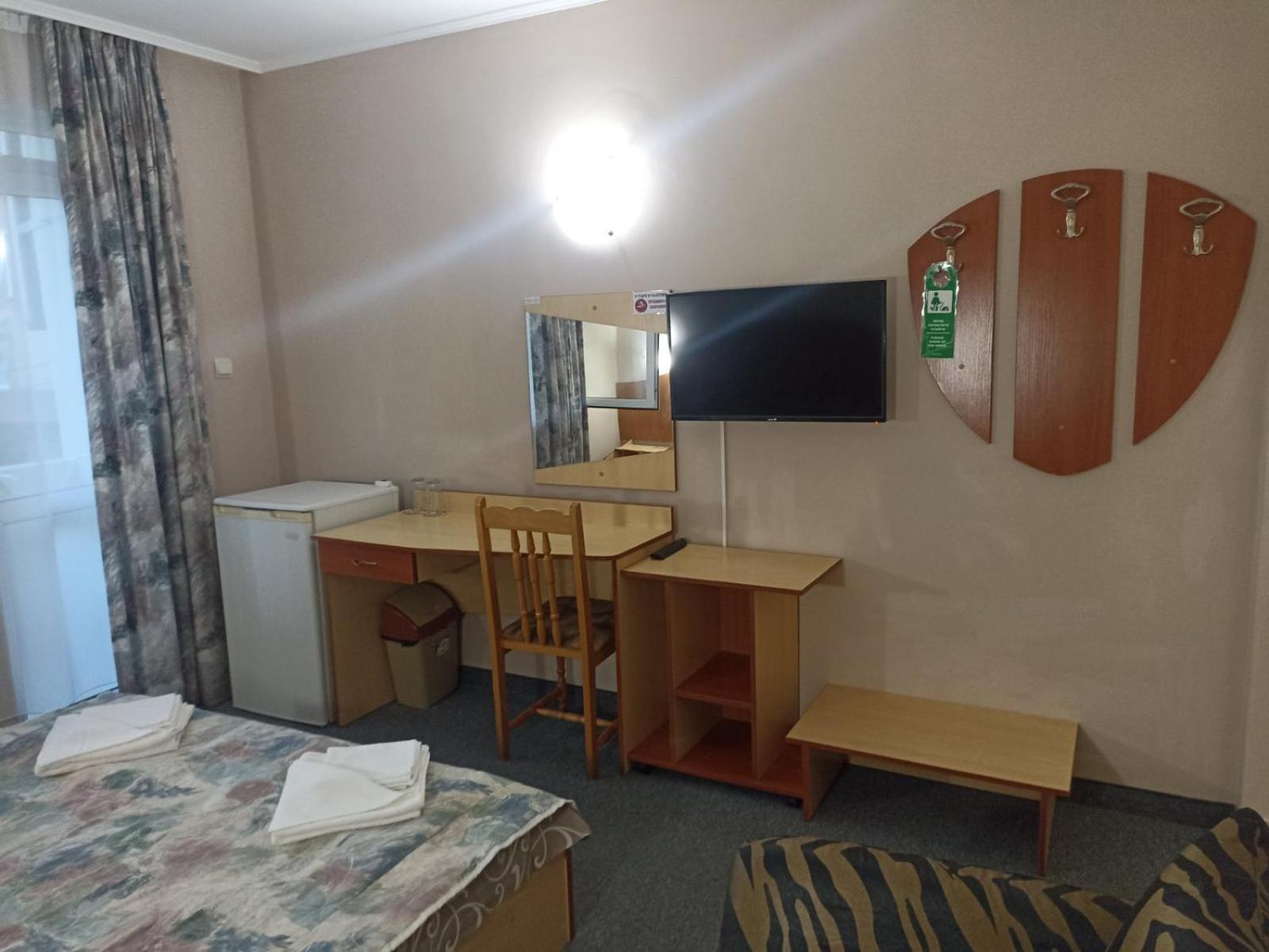 Krasi Hotel Равда Екстер'єр фото